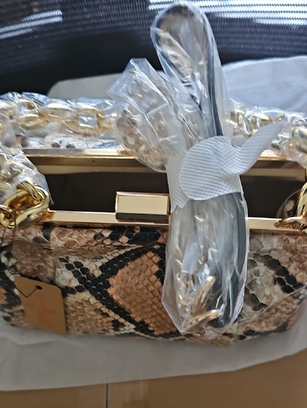 Python-Print Chain Handle Clutch – Tan/Black - Picture 5 of 6